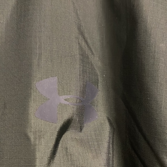 Mens Under Armour Windbreaker - Picture 3 of 9